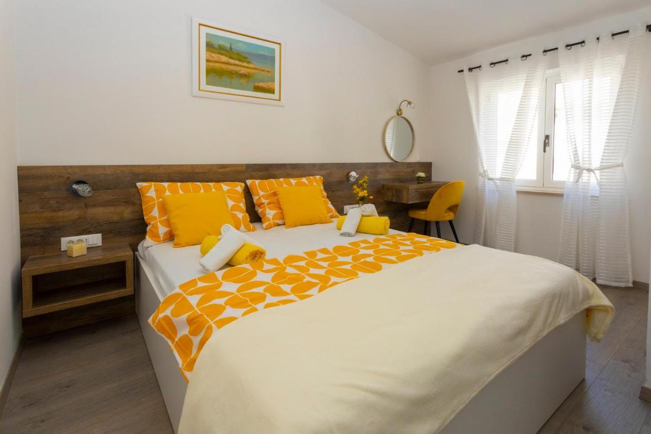 Koko Makarska Exterior foto